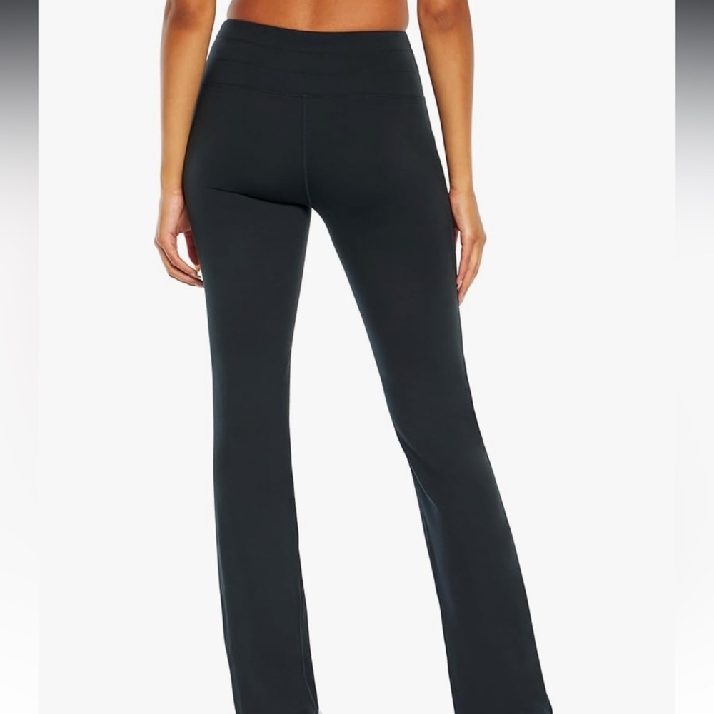 Balance Collection Women's Black High Rise Bootcut Pant, stretchy, new - Picture 4 of 13